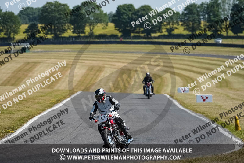 cadwell park;cadwell park photographs;cadwell trackday photographs;enduro digital images;event digital images;eventdigitalimages;peter wileman photography;racing digital images;trackday digital images;trackday photos